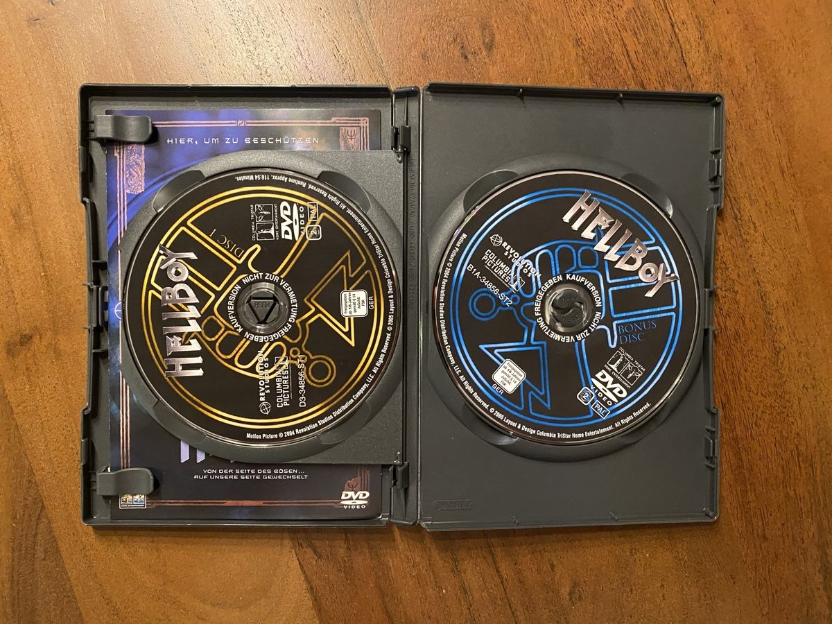 Tous les DVDs: Hellboy DVD – D'occasion à Thunstetten par Virus_33 1