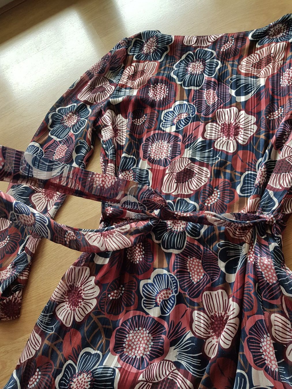 Robes: Schönes Kleid DRIVER Gr.S – D'occasion à Gwatt (Thun) par umwelt-brocki 3