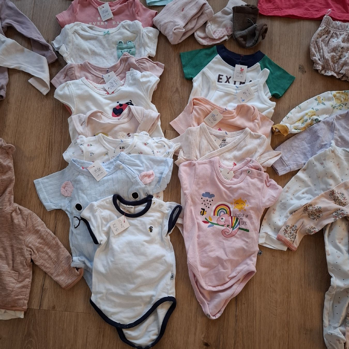 Lotti & Set di vestiti: Baby Kleidung Set Mädchen Grösse 62 – Usato da Bülach venduto da JAYA379 3