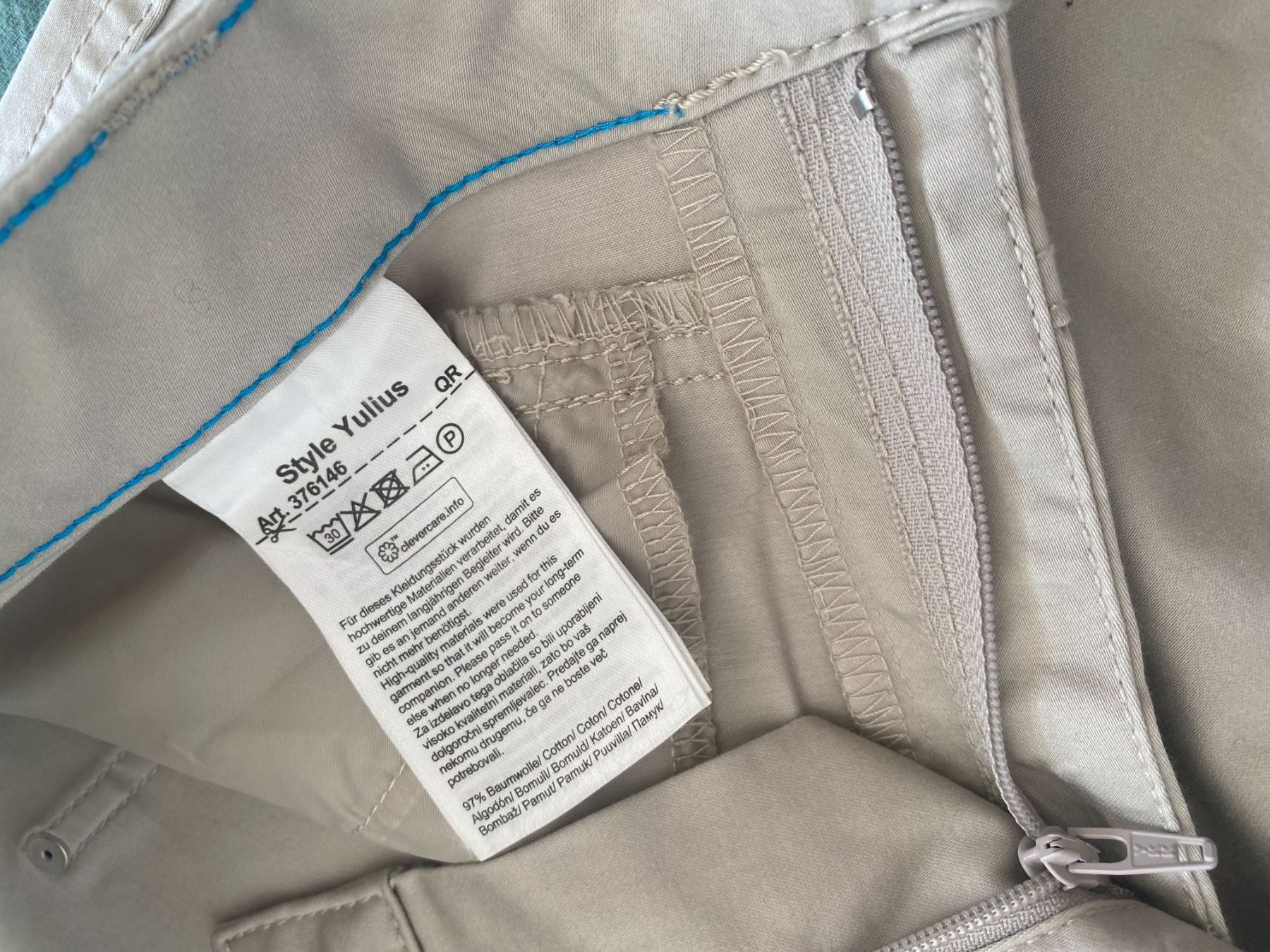 Pantaloni: NEU, StreetOne Hose, hell-grau, elast., Gr. ca 40 resp.38/26 – Nuovo e nell'imballaggio originale da Gümligen venduto da Primeselection 5
