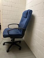 Bürostuhl blau mit Rollen guter Zustand