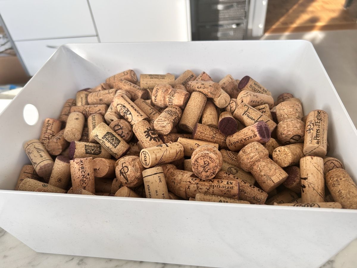 Tutte le decorazioni: Wine corks for decoration – Nuovo (secondo la descrizione) da Biel/Bienne venduto da zit_v5yc