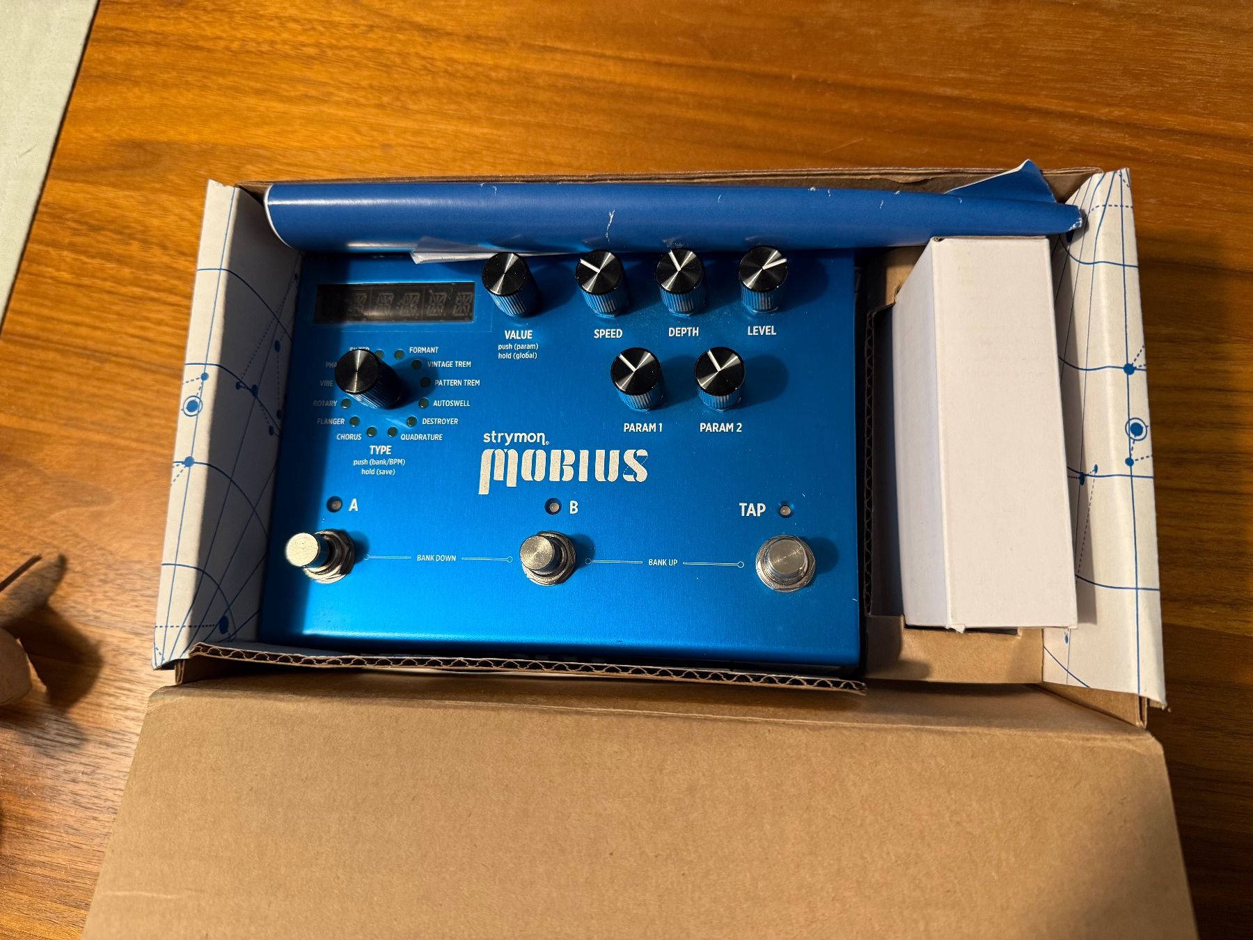Strumenti musicali: Strymon Mobius Modulation Pedal – Nuovo (secondo la descrizione) da Winterthur venduto da G14n7uc4 4