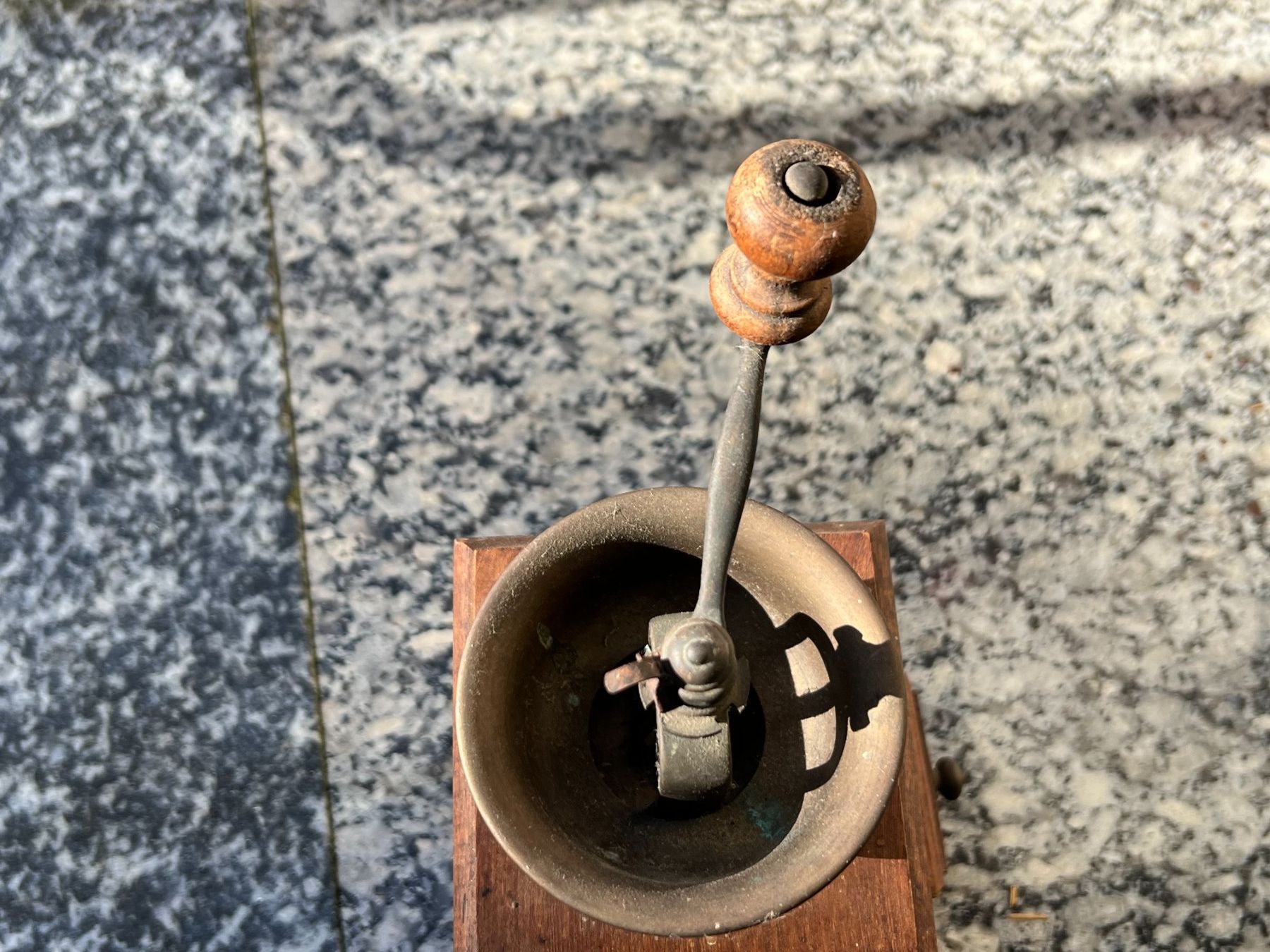 Macchine per caffè & Macchine per espresso: 2x Antike Keffemühle – Usato da Wettingen venduto da pozza01 4