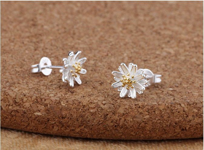 Altri gioielli: süsses Edelweiss Kettchen mit Ohrsteckern – Nuovo e nell'imballaggio originale da Ibach venduto da rom_v8h9 1