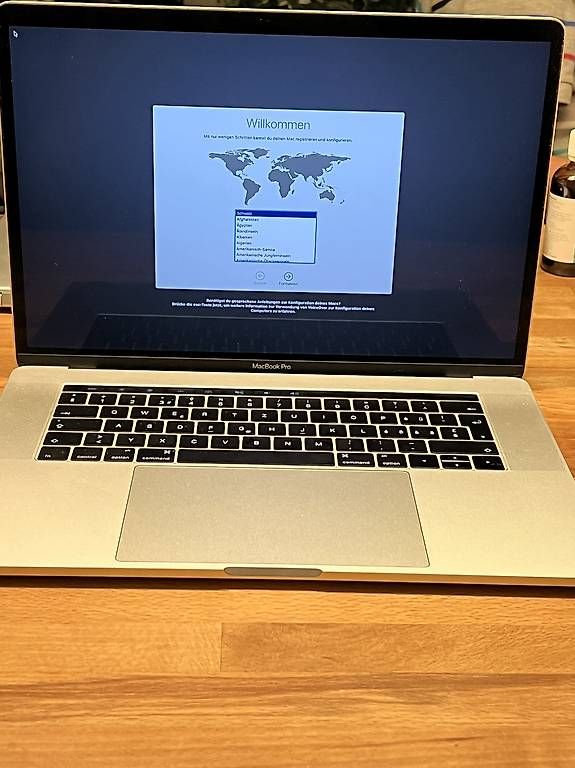 Apple Notebook: MacBook Pro, 15-Inch, Core i7,SSD,  PREISWERT – Nuovo (secondo la descrizione) da Zürich venduto da Ceca52 2