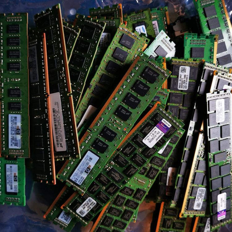 Server RAM DDR3 REG ECC und HP Server BBU | Kaufen auf Ricardo