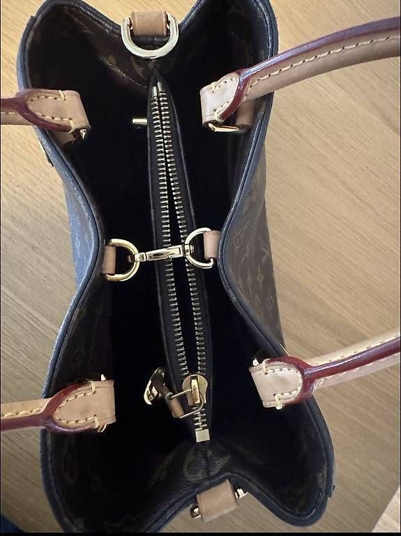 Borse da donna: Louis Vuitton Montaigne BB  Original  Top Zustand – Usato da Winterthur venduto da ozl_8jf2 3