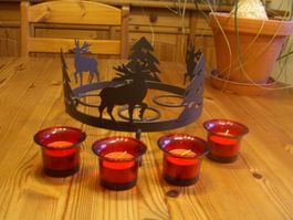 schöner Adventskranz Metall mit Hirsch und Tannenbaum Deko