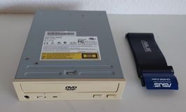 IDE CD-/DVD-ROM Laufwerk inkl. Flachband-Kabel / Liteon