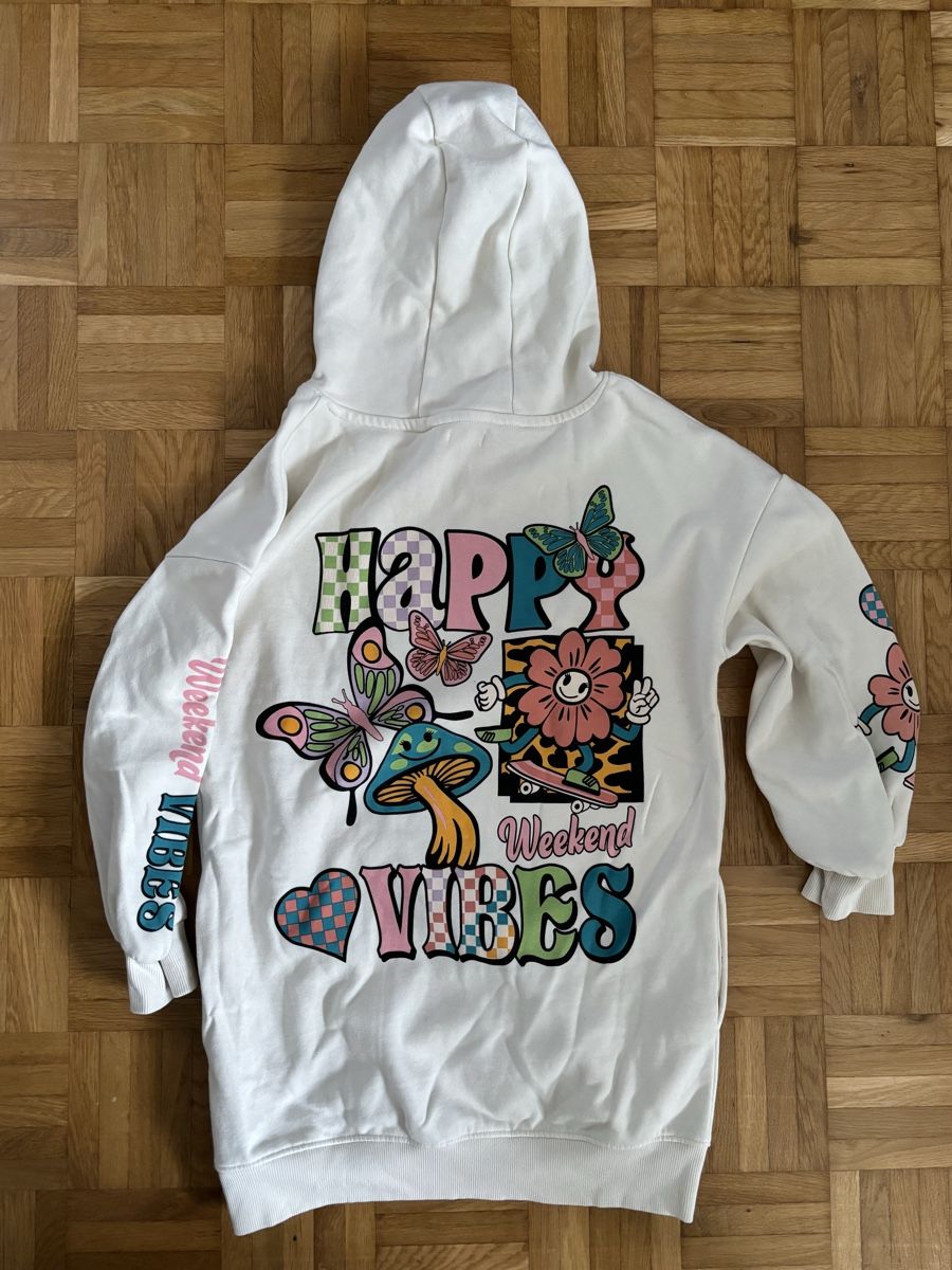 Pullover & Sweatshirts: Sweat à capuche, 6-9 ans – Gebraucht aus Bernex von mar_82vn 1
