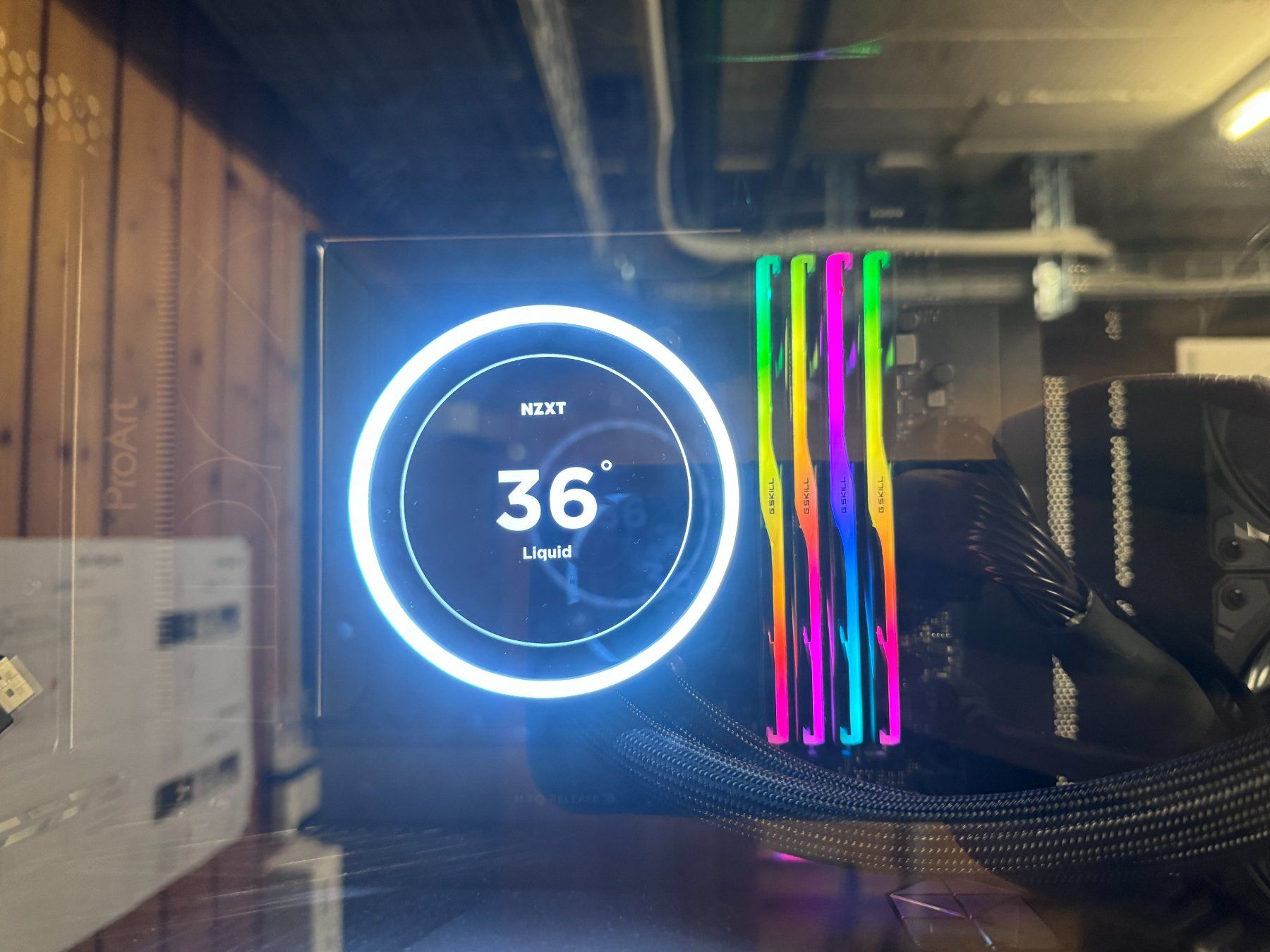 Serveurs: High-End Workstation-PC: LLM-Server – D'occasion à Dielsdorf par vssi12 2