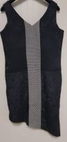 Massgeschneidertes Kleid für gr 42 simetrischer Schnitt