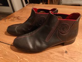 Hochwertige Leder-Stiefeletten von Vabeene