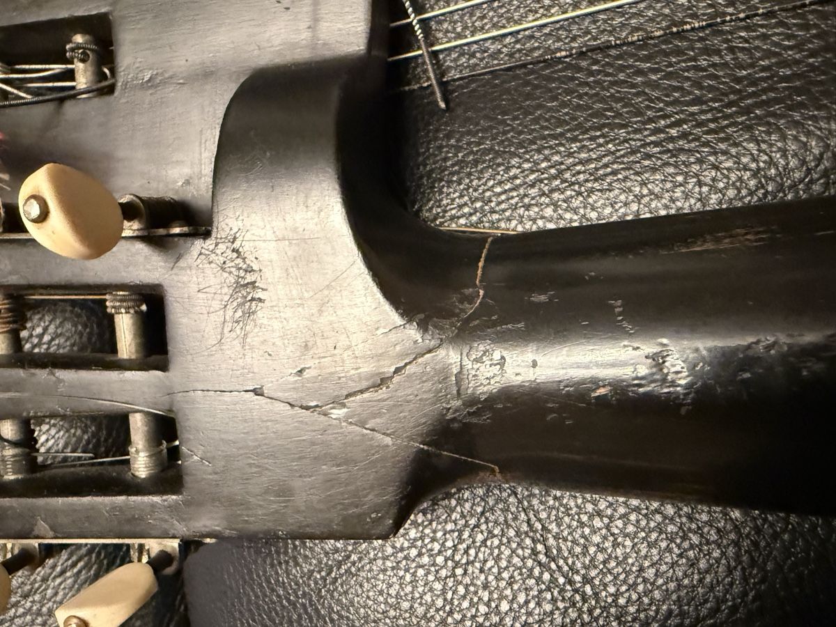 Strumenti musicali: Antike Gitarre der Marke Max Amberger – Usato da Goldach venduto da Donpancho 7