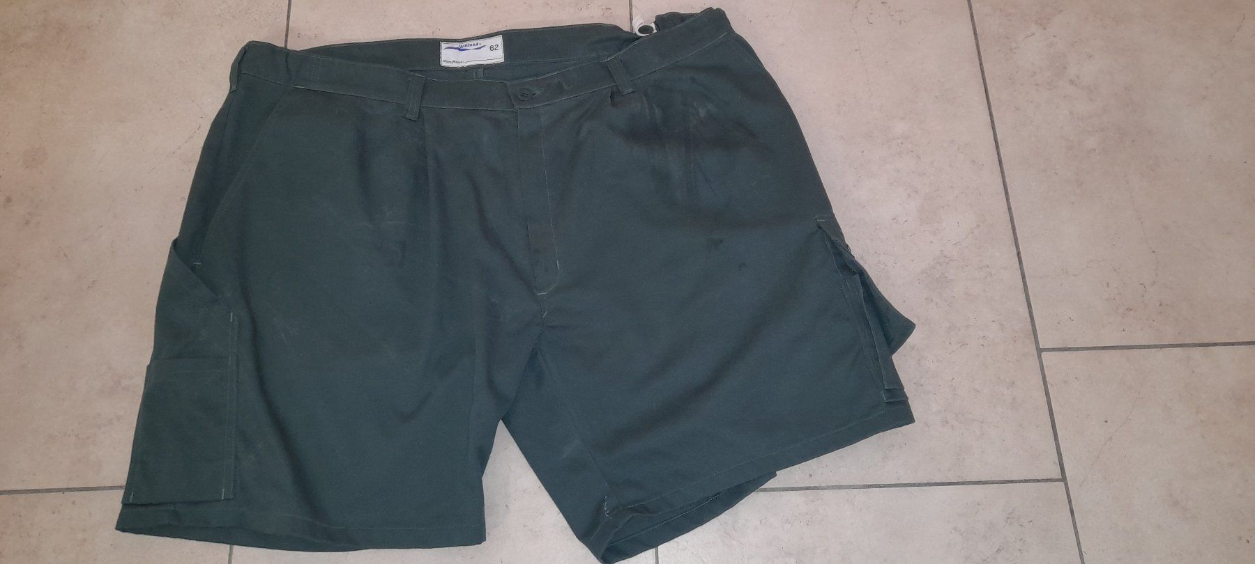 Lotti di vestiti: Arbeitshosen als Paket – Usato da heimenschwand venduto da Metalfischchen 8