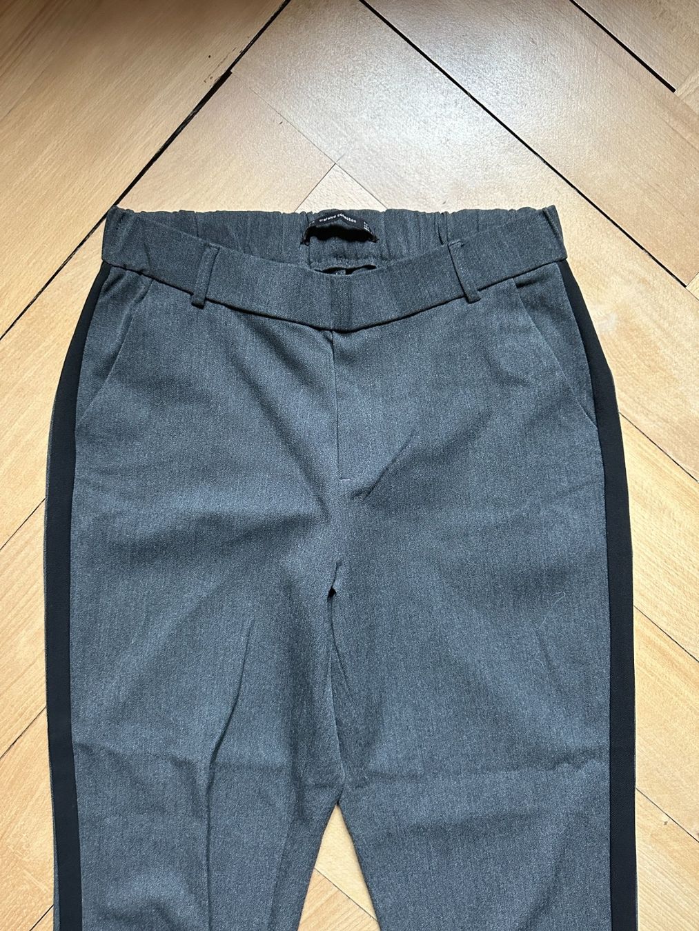 Zara Hosen: ZARA - Hose dunkelgrau elegant S – Gebraucht aus Zürich von Diazaio 1