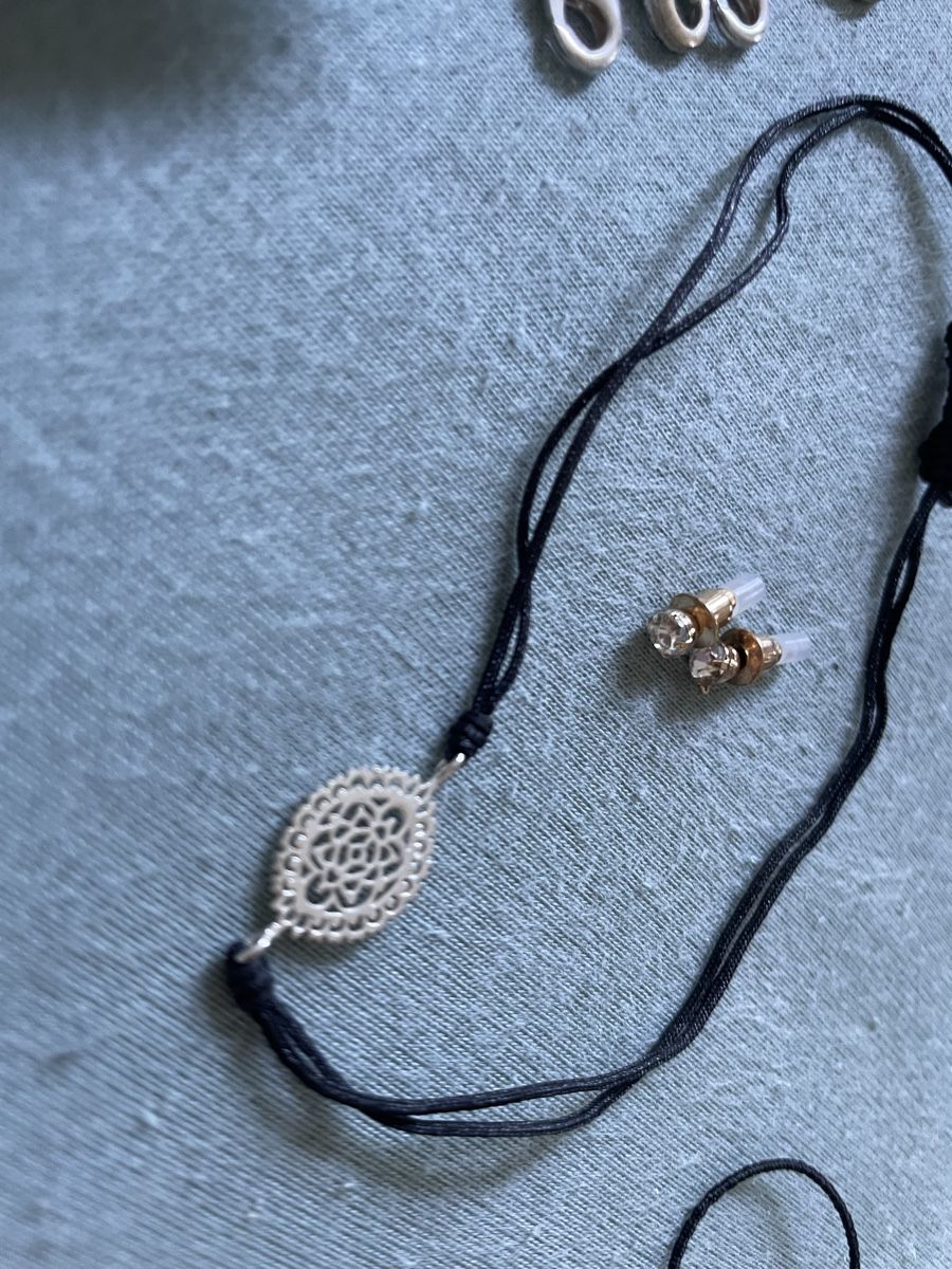 Colliers: Div. Modeschmuck – D'occasion à Rütihof par schnigobert.schni 2