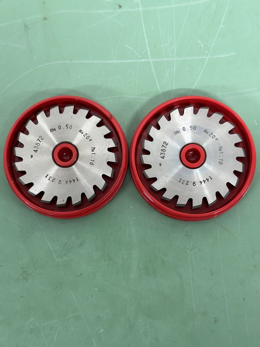Alle Werkzeuge: 6X Mikron gear cutting module M0.5 Carbide – Neu und originalverpackt aus Aarberg von SNMachines 2