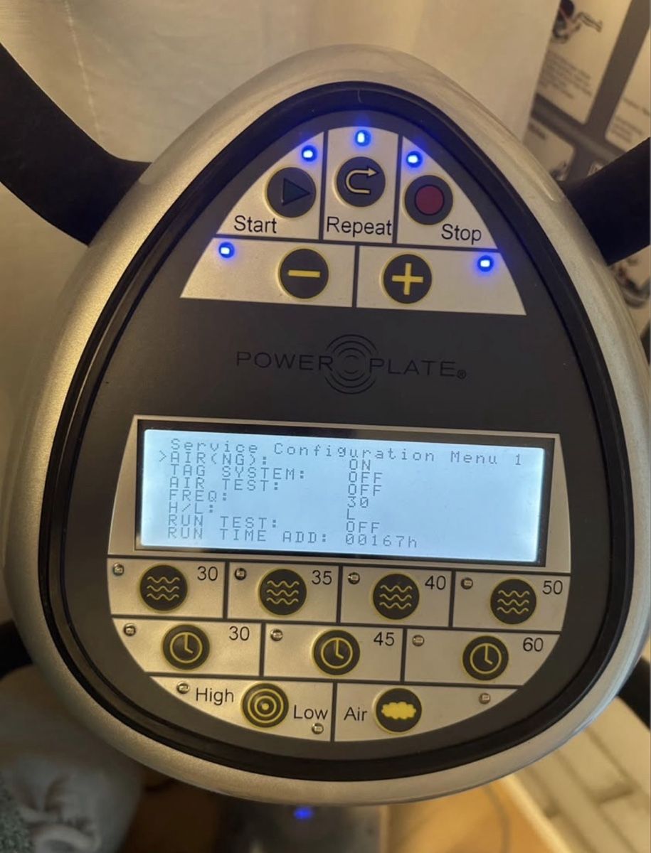Power Plate Vélos d'appartement: Power Plate Pro 5 airdaptive – D'occasion à Muri AG par an_land 1