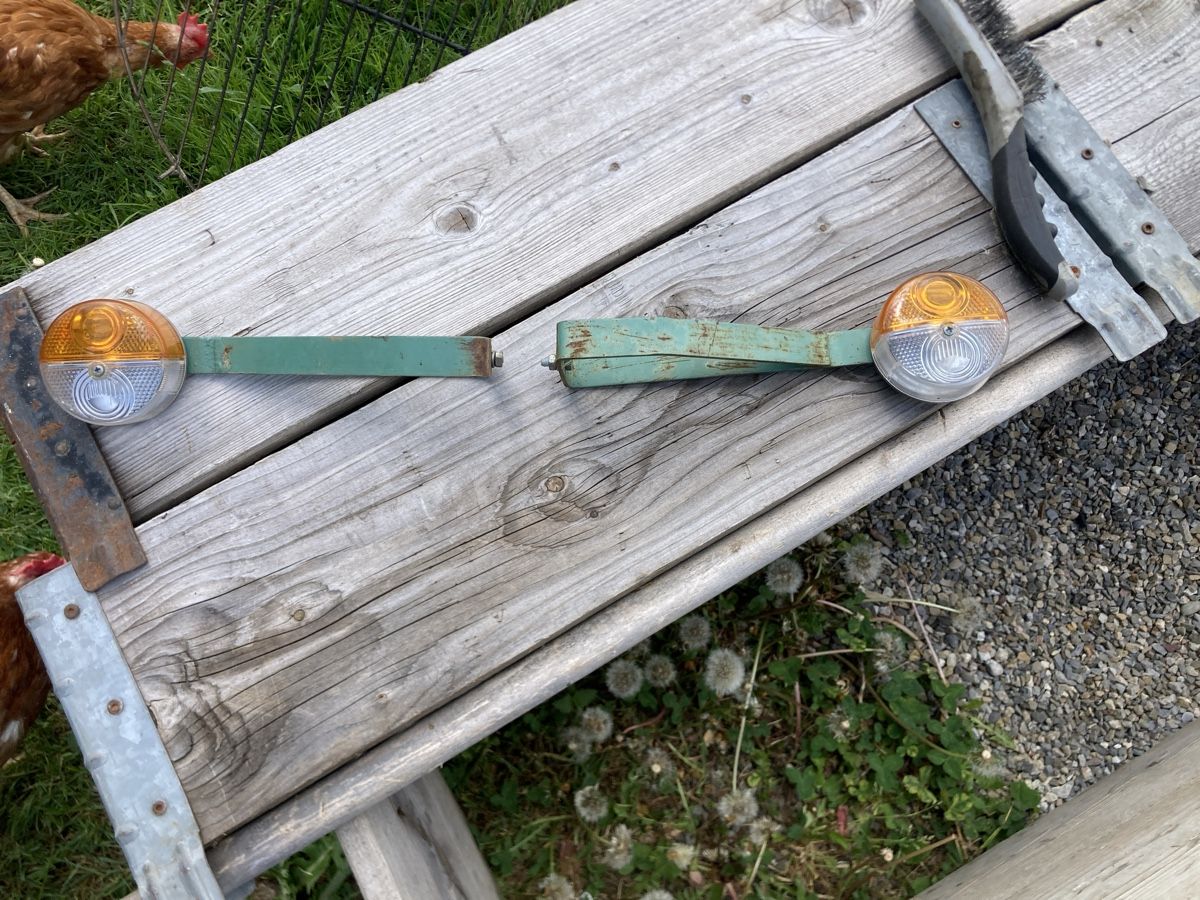 Accessori per altri veicoli: Positionslicht Blinker für Bührer etc. – Usato da Rüti ZH venduto da Muck99
