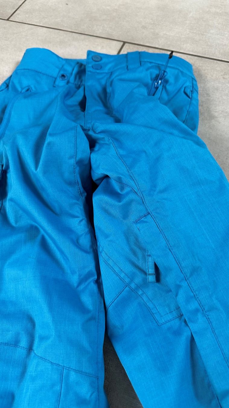 Quiksilver Pantaloni: Quiksilver pantalon de ski – Usato da Evilard venduto da Fab101 2