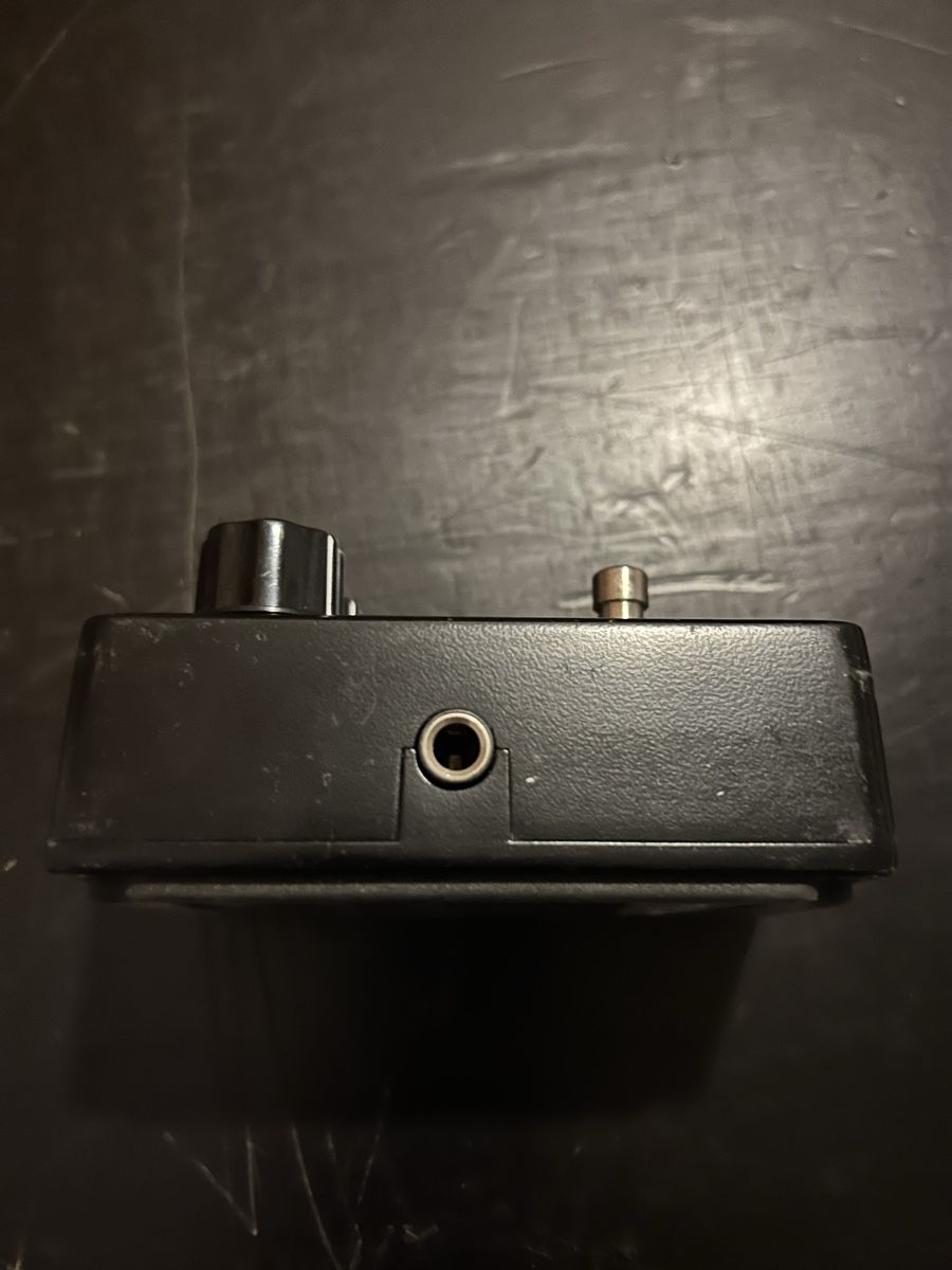 Behringer Strumenti musicali: Behringer DC9 Kompressor Pedal – Usato da Birr venduto da nbsound 3