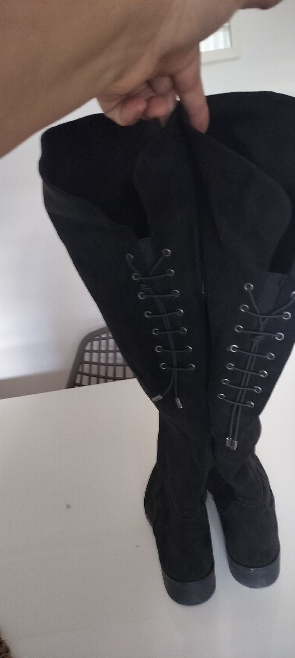 Scarpe da donna: Stiefel Schuhe – Usato da Basel venduto da Meda.moja 1