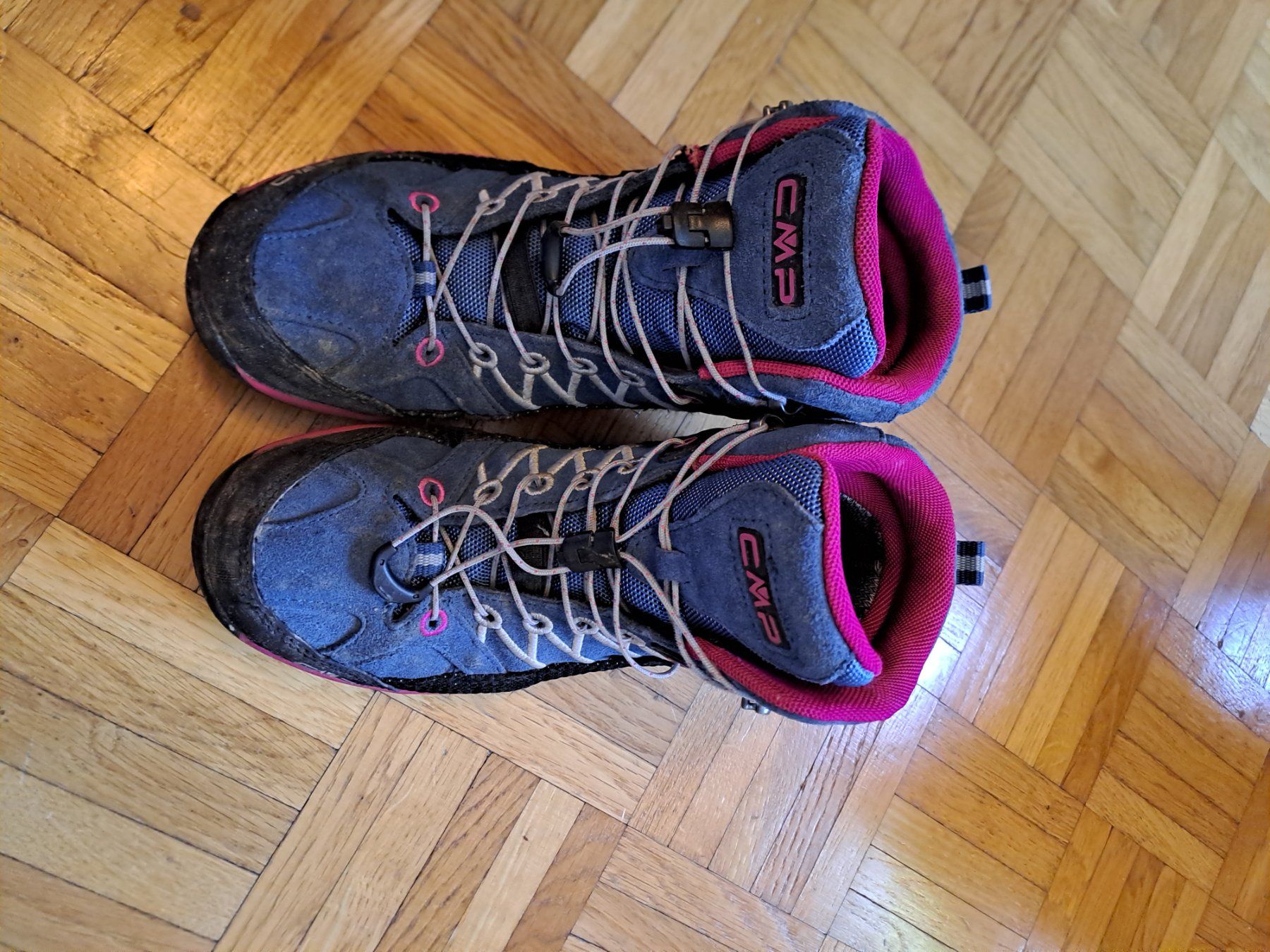 CMP Scarpe per ragazzi: CMP Campagnolo Wanderschuhe – Grösse 36 – Usato da Zürich venduto da msharon 1