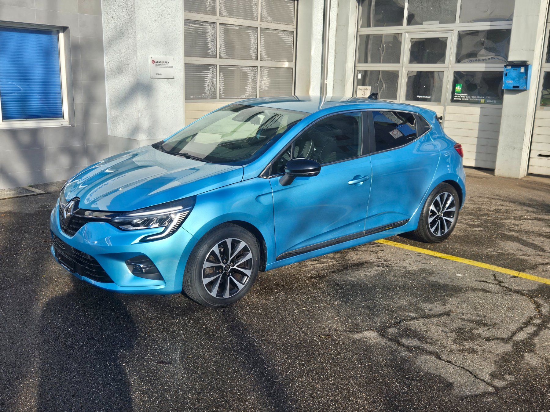 Renault Automobili: Renault Clio Tce100 frisch ab MFK – Usato da Worb venduto da toyosuisse
