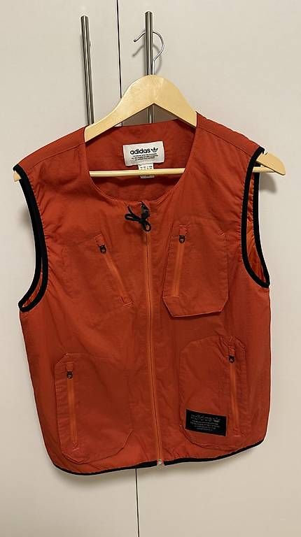 Vestes & Manteaux: Adidas veste – D'occasion à Pully par Evgenii13