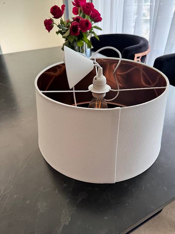 Lampes: Lampe Neu – D'occasion à Thalwil par doreen05