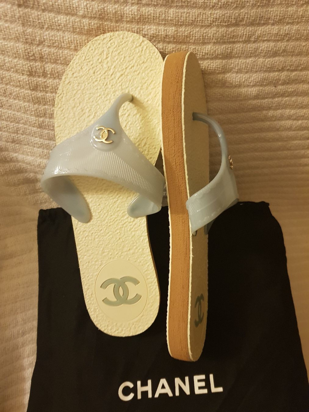 Chanel Scarpe da donna: Tongs Chanel – Nuovo e nell'imballaggio originale da Genève venduto da Cinely 2