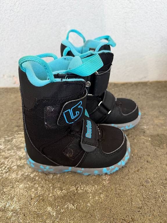Scarpe per ragazzi: Boots snowboard burton enfant - taille 26 – Usato da Lausanne 27 venduto da Faffine 1