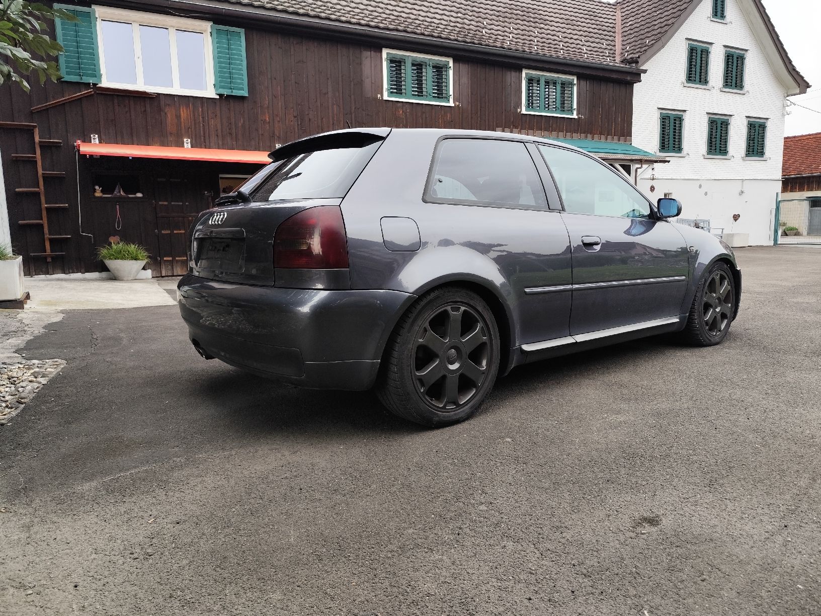 Audi Autos: Audi S3 8L – D'occasion à Rüthi (Rheintal) par benzmario 2