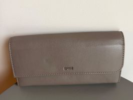 BREE Damenportemonnaie Leder Taupe/Grau – Grosses Portemonna