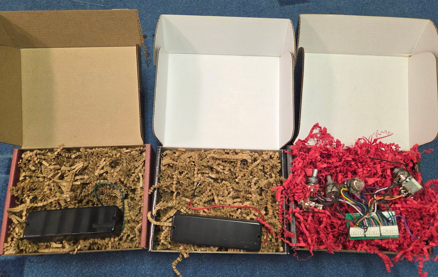 Strumenti musicali: Bartolini MK1 5 string Pickups and Preamp – Usato da Gossau SG venduto da MihaiEngineer