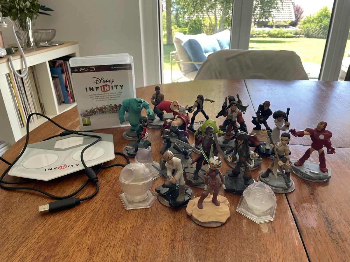 Sony Spiele: Lot Disney Infinity PS3 – Gebraucht aus Etoy von 6iulian0 2