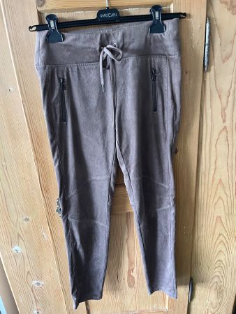 Cambio Hose Jaden Gr. 32 Top Zustand