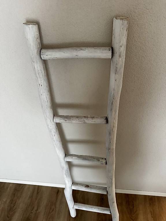 Tutte le decorazioni: Deko Leiter ca 160cm – Usato da Langenthal venduto da InteriorN 1