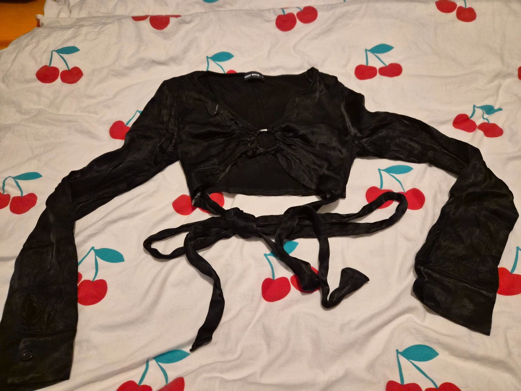 Top: Tally Weijl top gr M – Nuovo (secondo la descrizione) da Dietikon venduto da Eleda