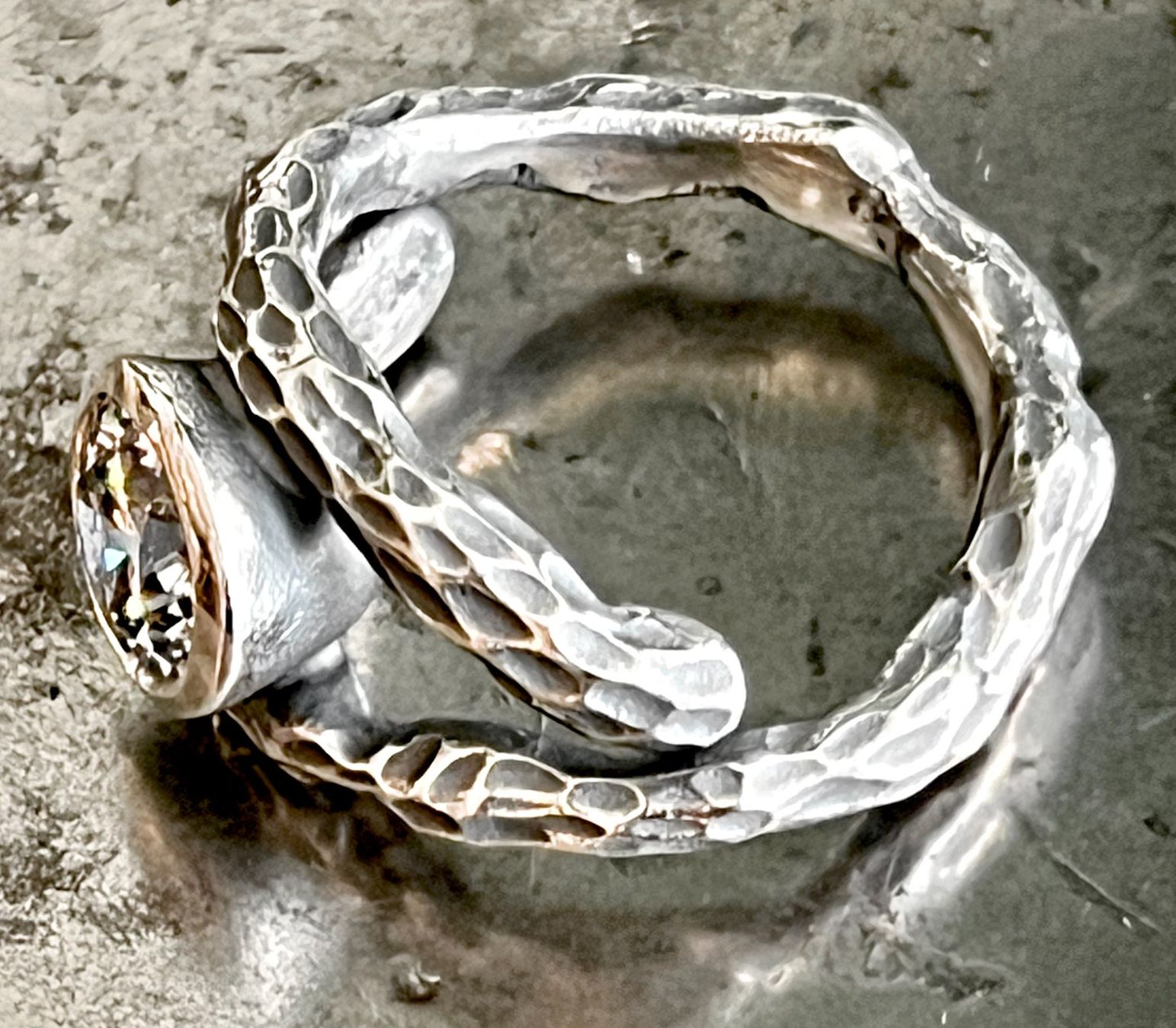 Anelli: Ring "Das Auge des Panthers" – Nuovo e nell'imballaggio originale da Jona venduto da Herzschmiede 4