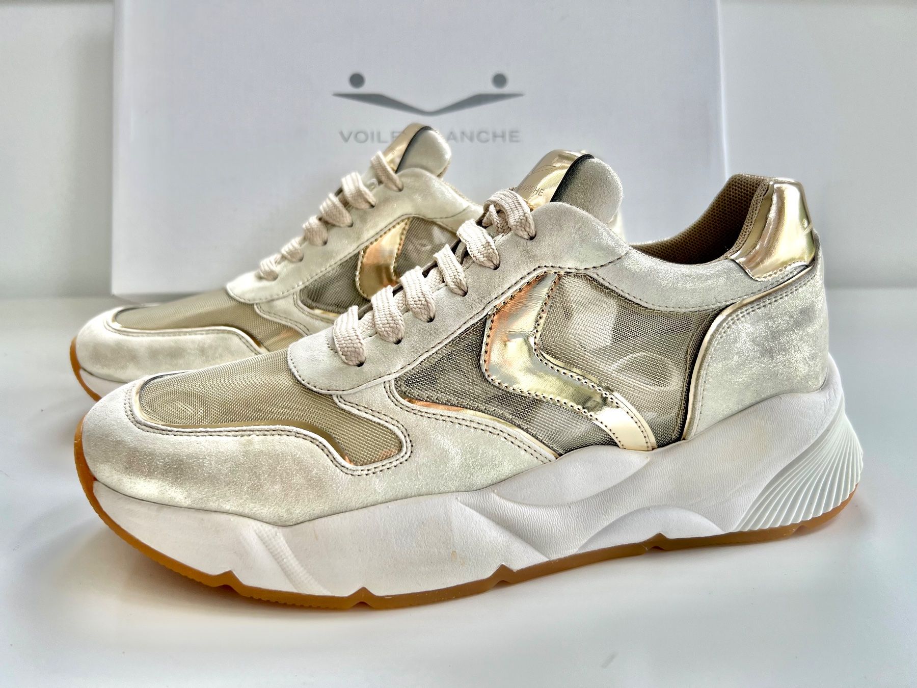 Scarpe da donna: Voile Blanche Sneaker - NEU mit Karton Gr. 40 – Nuovo e nell'imballaggio originale da Wollerau venduto da mod_pc7h 1