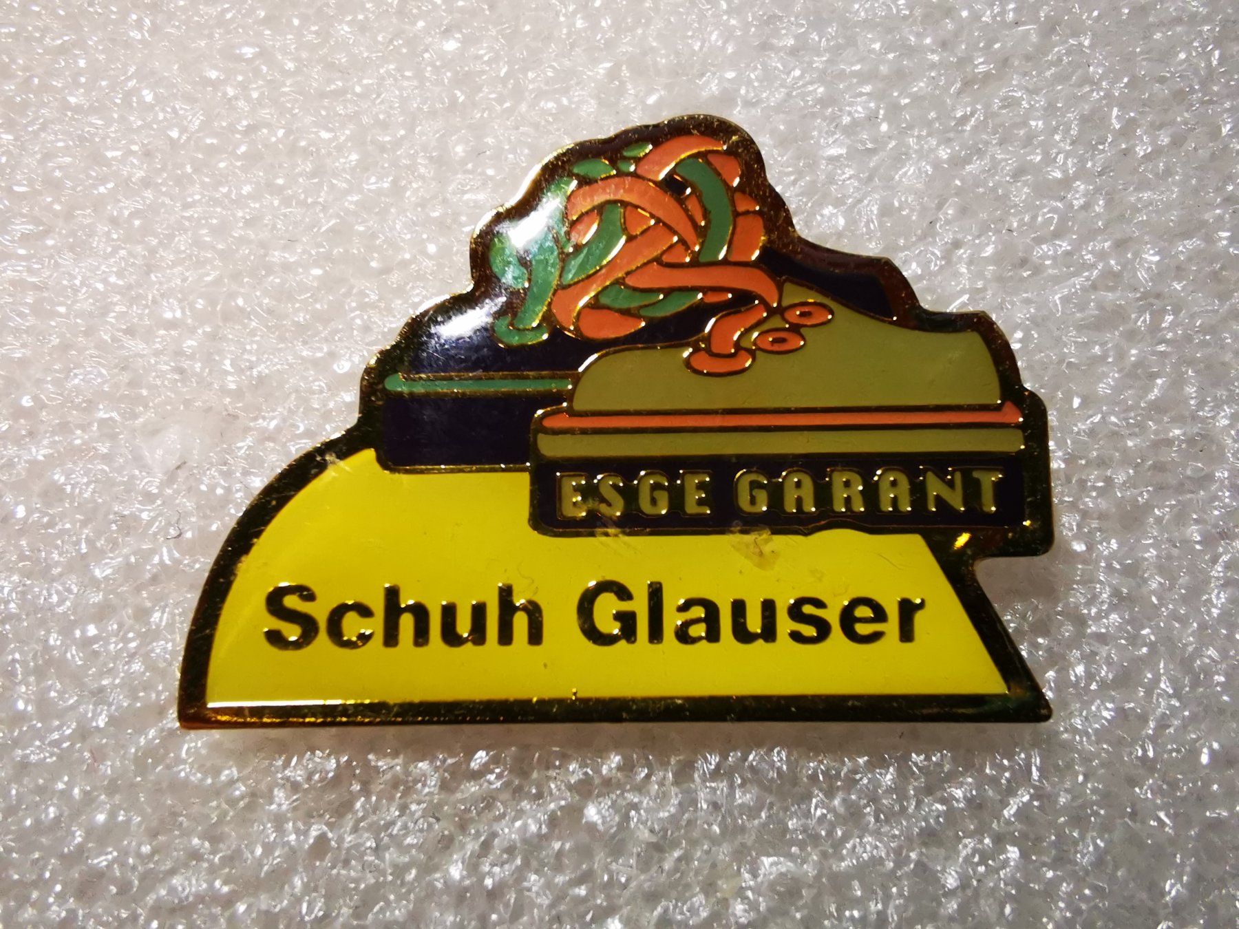 Placchette & Badge: Ansteckpin 5: Schuh Glauser – Usato da Oppligen venduto da Pin-Fall-Shop