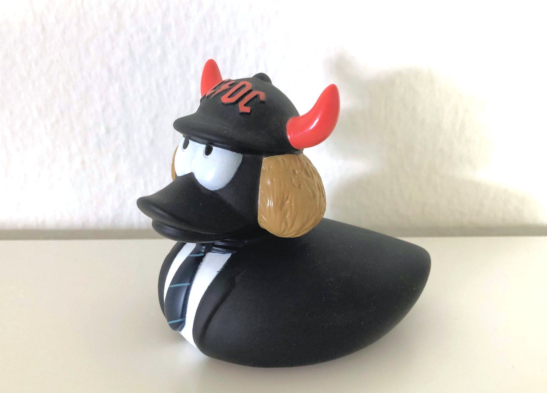 Figuren: AC/DC Badeente – Gebraucht aus Stäfa von Jasna89 3