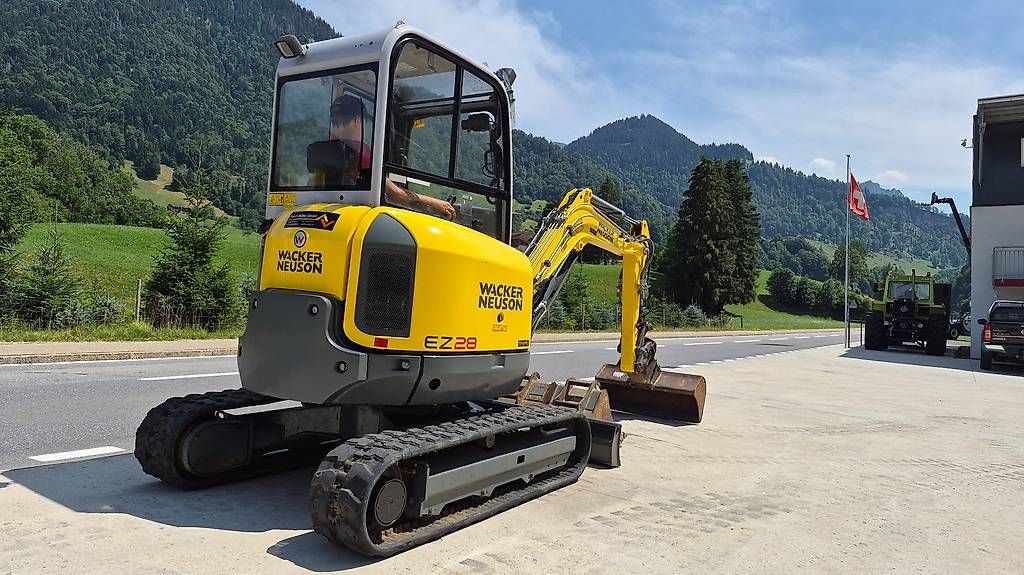 Wacker Neuson Excavateurs: Kettenbagger Bagger Wacker Neuson EZ28  Jg. 2017 – D'occasion à Schüpfheim par grischa01