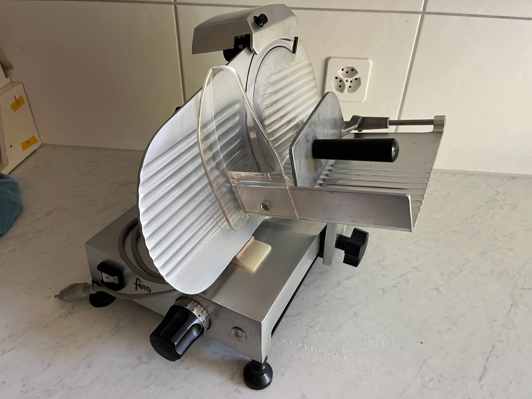 Fero Elettrodomestici da cucina: Aufschnittmaschine Marke "FERO" – Usato da Basel venduto da Paul6548