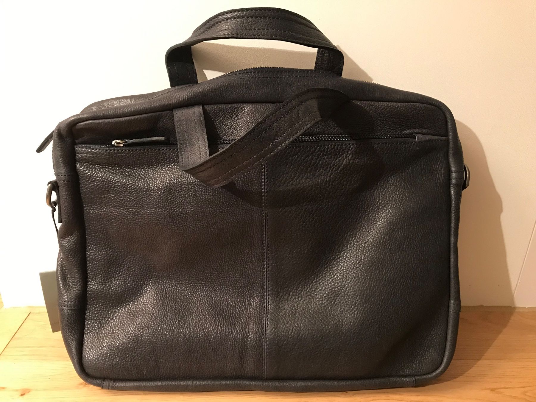 Borse: Tasche aus Leder – Nuovo (secondo la descrizione) da Küsnacht ZH venduto da Quiti 1