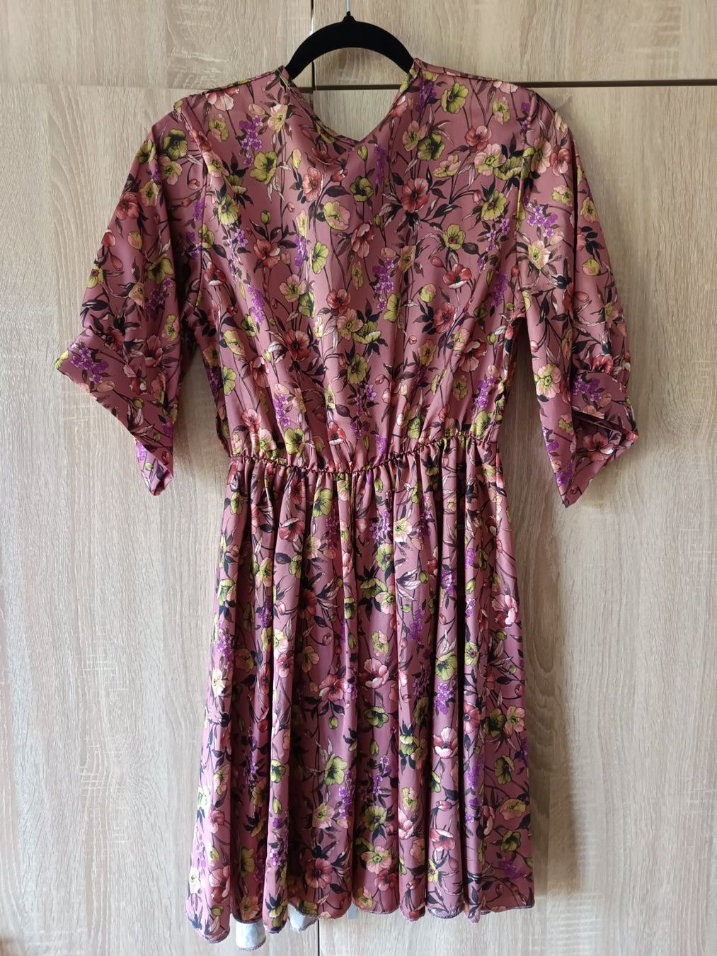 Robes: Damen Kleid Gr. S/M – D'occasion à Gattikon par Nesy8930 1