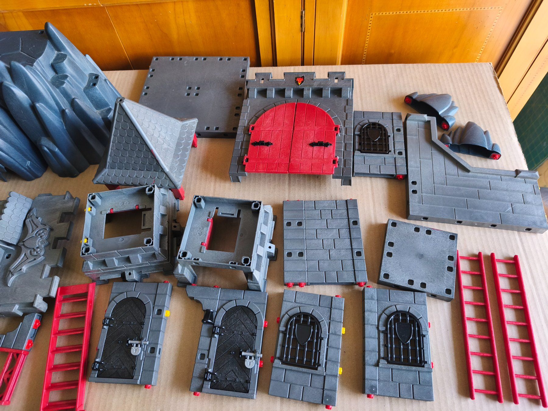 Playmobil Giocattoli: Ritterburg mit Drachen Playmobil – Usato da Zürich venduto da Jul69 5
